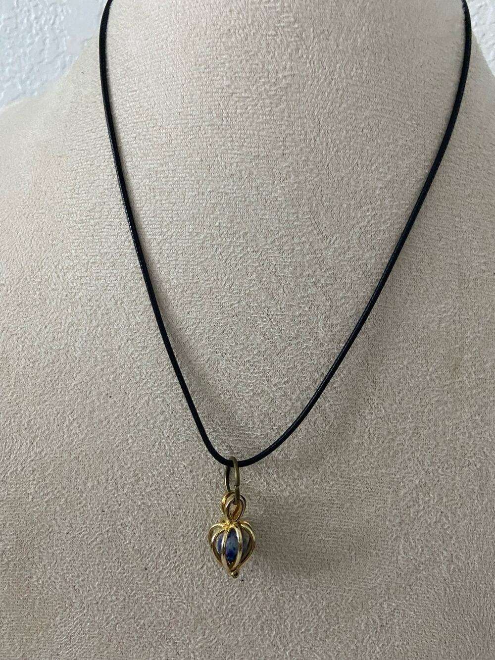 sodalite pendant necklace gold tone